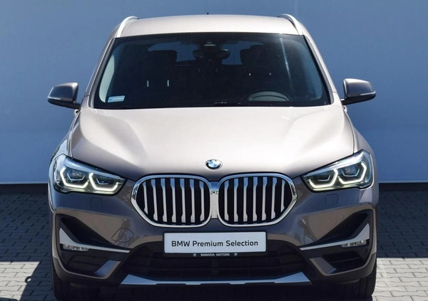 BMW X1 cena 119900 przebieg: 56380, rok produkcji 2019 z Ćmielów małe 137